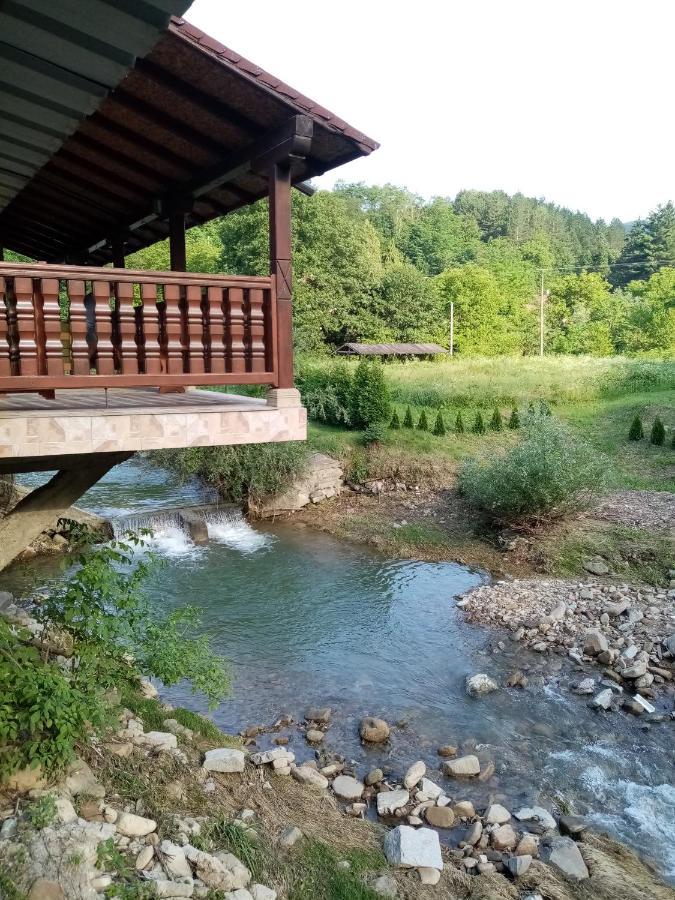 Guesthouse Smiljanic Slavkovica エクステリア 写真